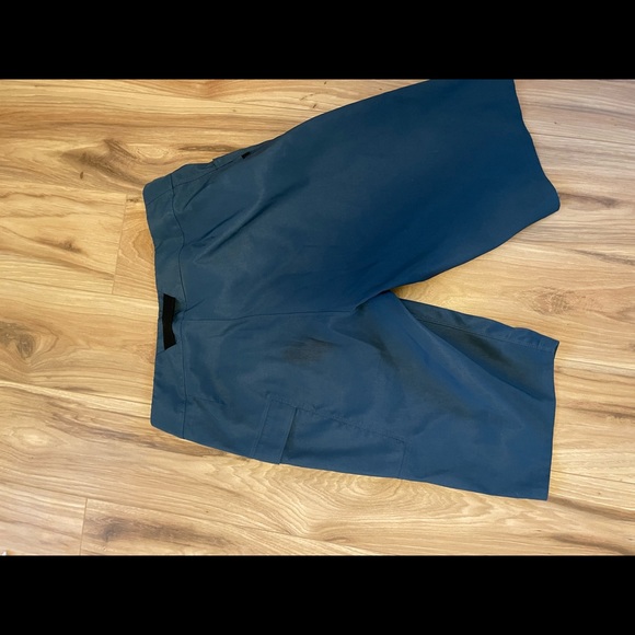 Fox MTB shorts with chammy (30) - Picture 3 of 4